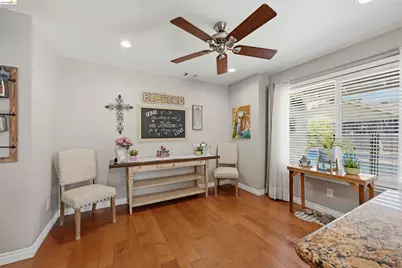 8245 Auberry Dr, Sacramento, CA 95828 - Photo 21