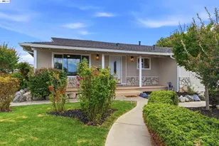 1401 Monterey Dr, Antioch, CA 94509 - Photo 3