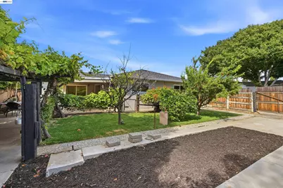 1401 Monterey Dr, Antioch, CA 94509 - Photo 45