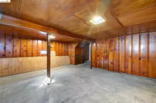 1510 67th Ave, Oakland, CA 94621 - Photo 25