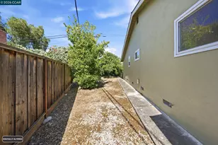 752 Citrus Ave, Concord, CA 94518 - Photo 37
