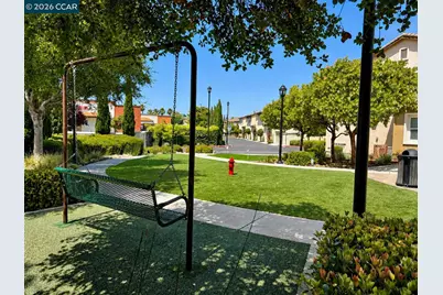 108 Serra Way, San Pablo, CA 94806 - Photo 35