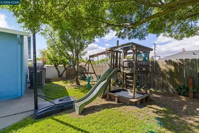 1869 Landana Dr, Concord, CA 94519 - Photo 37