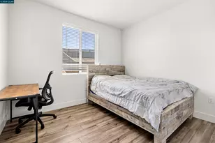 2214 Daimler St, Lathrop, CA 95330 - Photo 9