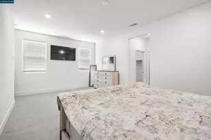 2214 Daimler St, Lathrop, CA 95330 - Photo 13