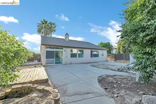 521 Soda Rock Pl, Oakley, CA 94561 - Photo 29