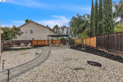 90 Bergamot Ct, Oakley, CA 94561 - Photo 15