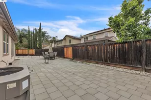 90 Bergamot Ct, Oakley, CA 94561 - Photo 13