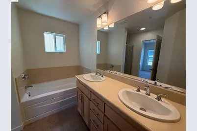 4244 Providence Ter, Fremont, CA 94538 - Photo 11