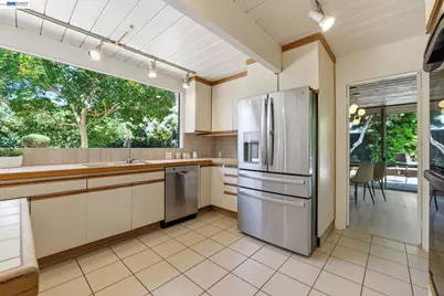 804 Piper Ave, Sunnyvale, CA 94087 - Photo 13