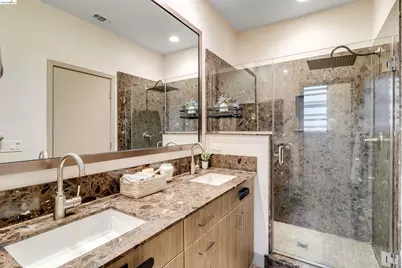 1357 Pullman, Oakland, CA 94607 - Photo 25