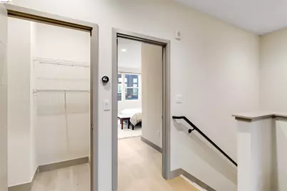1357 Pullman, Oakland, CA 94607 - Photo 27
