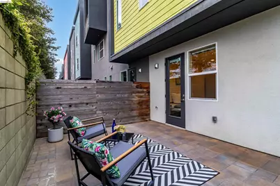 1357 Pullman, Oakland, CA 94607 - Photo 33