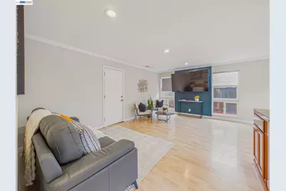 3749 Platt Ct N, Pleasanton, CA 94588 - Photo 7