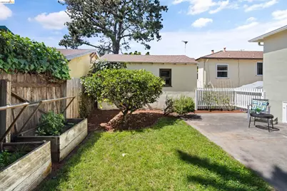 946 Jackson St, Albany, CA 94706 - Photo 21