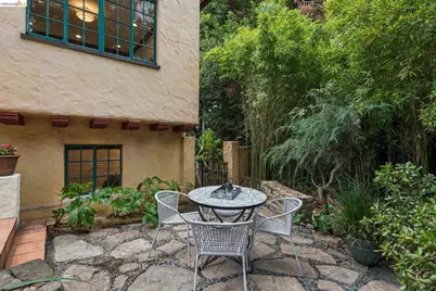 479 Mountain Ave, Piedmont, CA 94611 - Photo 73