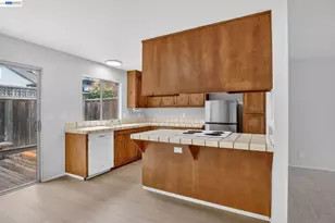 20224 San Miguel Ave, Castro Valley, CA 94546 - Photo 9