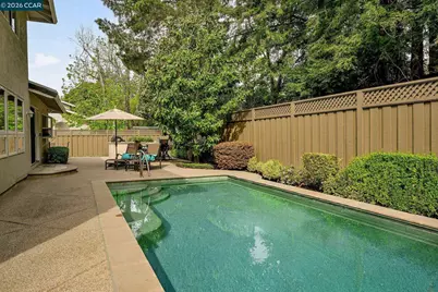216 Royal Saint Ct, Danville, CA 94526 - Photo 25