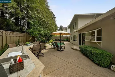 216 Royal Saint Ct, Danville, CA 94526 - Photo 29