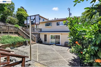 4592 Edwards Ln, Castro Valley, CA 94546 - Photo 35