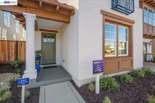 32663 Singh Cir, Union City, CA 94587 - Photo 3
