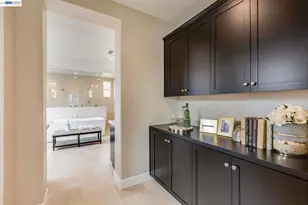 32663 Singh Cir, Union City, CA 94587 - Photo 25