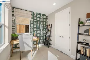 32663 Singh Cir, Union City, CA 94587 - Photo 19