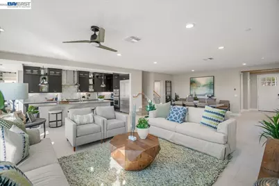 32663 Singh Circle, Union City, CA 94587 - Photo 11