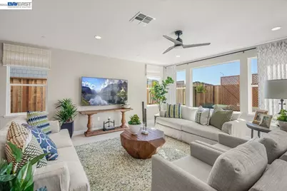 32663 Singh Circle, Union City, CA 94587 - Photo 9