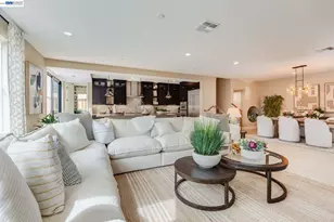 32663 Singh Cir, Union City, CA 94587 - Photo 9