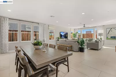 32663 Singh Circle, Union City, CA 94587 - Photo 7
