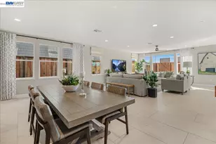 32663 Singh Cir, Union City, CA 94587 - Photo 7