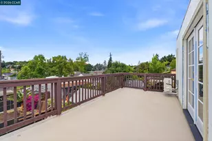 1225 Ulfinian Way, Martinez, CA 94553 - Photo 35