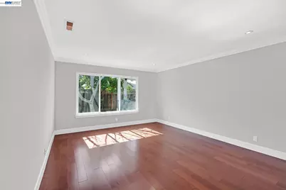 1358 Pine Ave, San Jose, CA 95125 - Photo 37