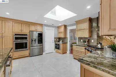 1358 Pine Ave, San Jose, CA 95125 - Photo 15