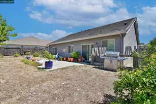 305 Gold Creek Dr, Valley Springs, CA 95252 - Photo 5