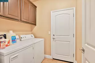 305 Gold Creek Dr, Valley Springs, CA 95252 - Photo 21