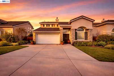 15100 Shining Star Ln, San Leandro, CA 94579 - Photo 21