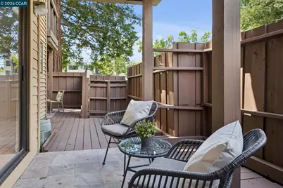99 Cleaveland Rd #15, Pleasant Hill, CA 94523 - Photo 9