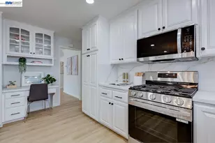 1624 English Dr, San Jose, CA 95129 - Photo 17