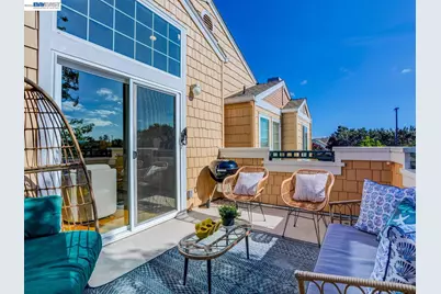 112 Camerota Way, Redwood City, CA 94065 - Photo 39
