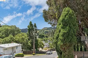 4203 Garden Ln, El Sobrante, CA 94803 - Photo 5