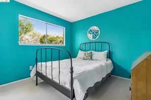 4203 Garden Ln, El Sobrante, CA 94803 - Photo 17