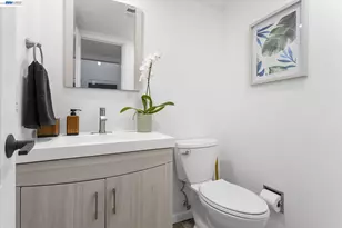 16683 Kildare Rd, Castro Valley, CA 94578 - Photo 17