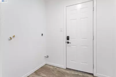 16683 Kildare Rd, Castro Valley, CA 94578 - Photo 27