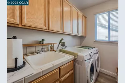 10552 Clarks Fork Cir, Stockton, CA 95219 - Photo 21