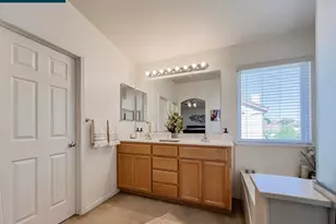 10552 Clarks Fork Cir, Stockton, CA 95219 - Photo 39