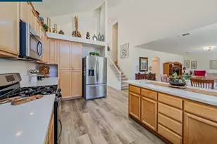 10552 Clarks Fork Cir, Stockton, CA 95219 - Photo 9