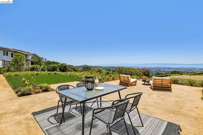 14001 Skyline Blvd, Oakland, CA 94619 - Photo 71