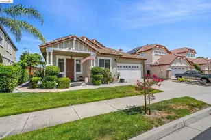 2611 Torrey Pines Dr, Brentwood, CA 94513 - Photo 3